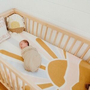 NWT Bohemian Under the Sun Organic Retro Baby Crib Sheet